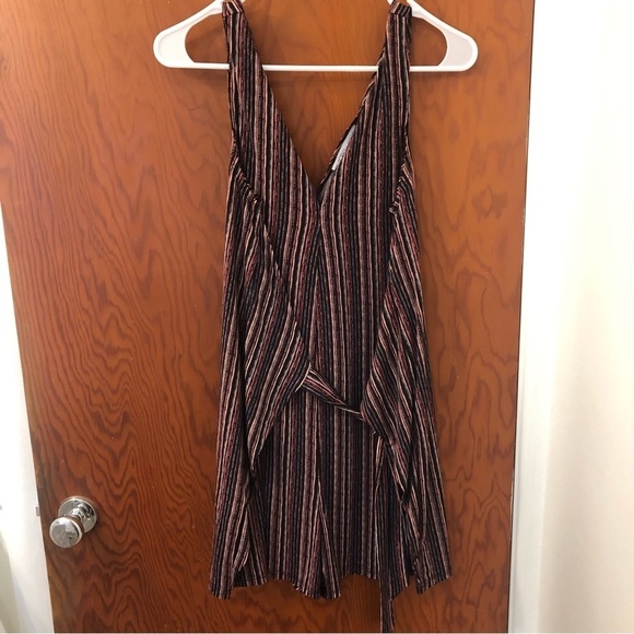 BCBGeneration Pink Striped Multi-colored Romper Size Small - Picture 1 of 11
